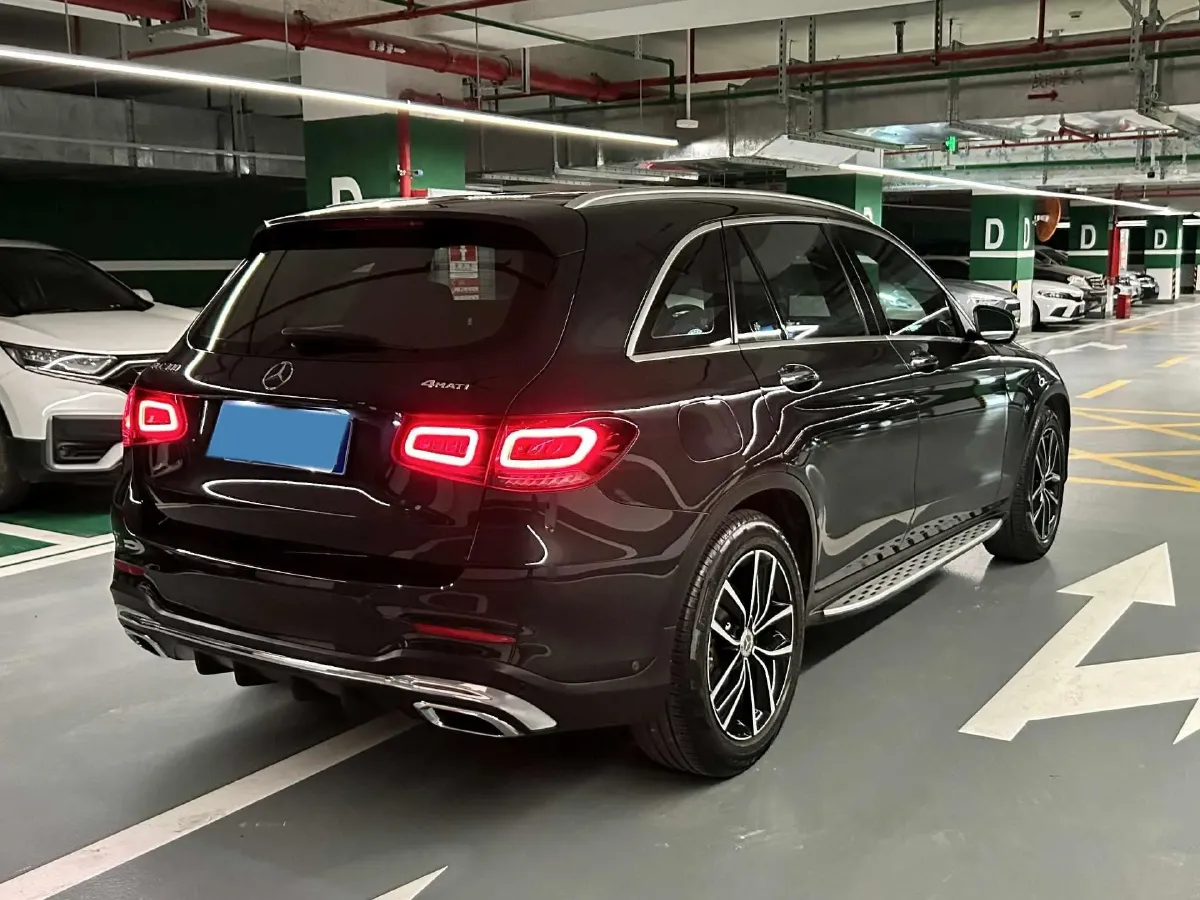 2022 Mercedes-Benz GLC Class 2.0T 258HP L4 9AT,autocango,china used car exporter,china ev exporter,chinese used car exporter,chinese used ev exporter