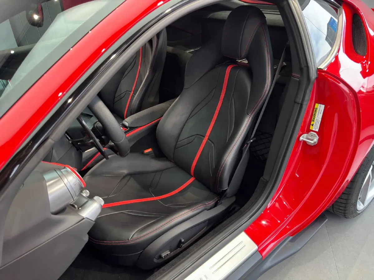 2017 Ferrari 812 6.5L 800HP V12 7DCT,autocango,china used car exporter,china ev exporter,chinese used car exporter,chinese used ev exporter