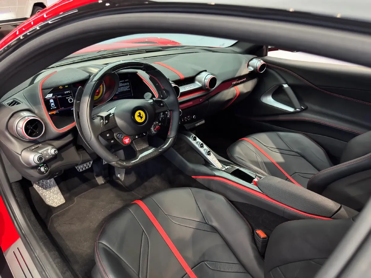 2017 Ferrari 812 6.5L 800HP V12 7DCT,autocango,china used car exporter,china ev exporter,chinese used car exporter,chinese used ev exporter