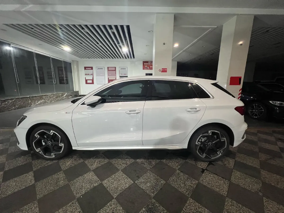 2023 Audi A3 1.4T 150HP L4 7DCT,autocango,china used car exporter,china ev exporter,chinese used car exporter,chinese used ev exporter