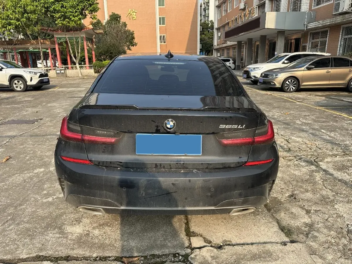 2020 BMW 3 Series 2.0T 184HP L4 8AT,autocango,china used car exporter,china ev exporter,chinese used car exporter,chinese used ev exporter