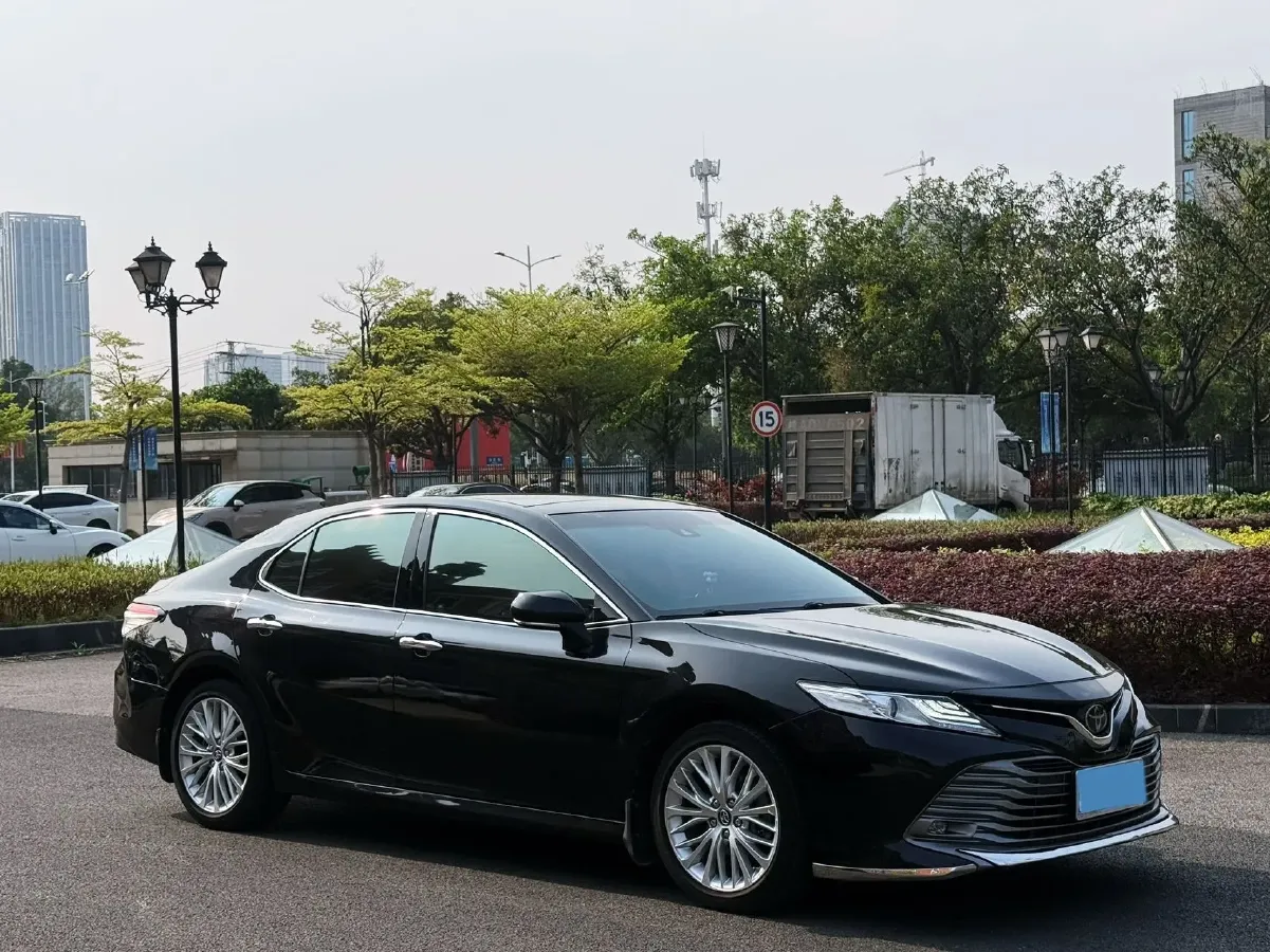 2018 Toyota Camry 2.5L 209HP L4 8AT,autocango,china used car exporter,china ev exporter,chinese used car exporter,chinese used ev exporter