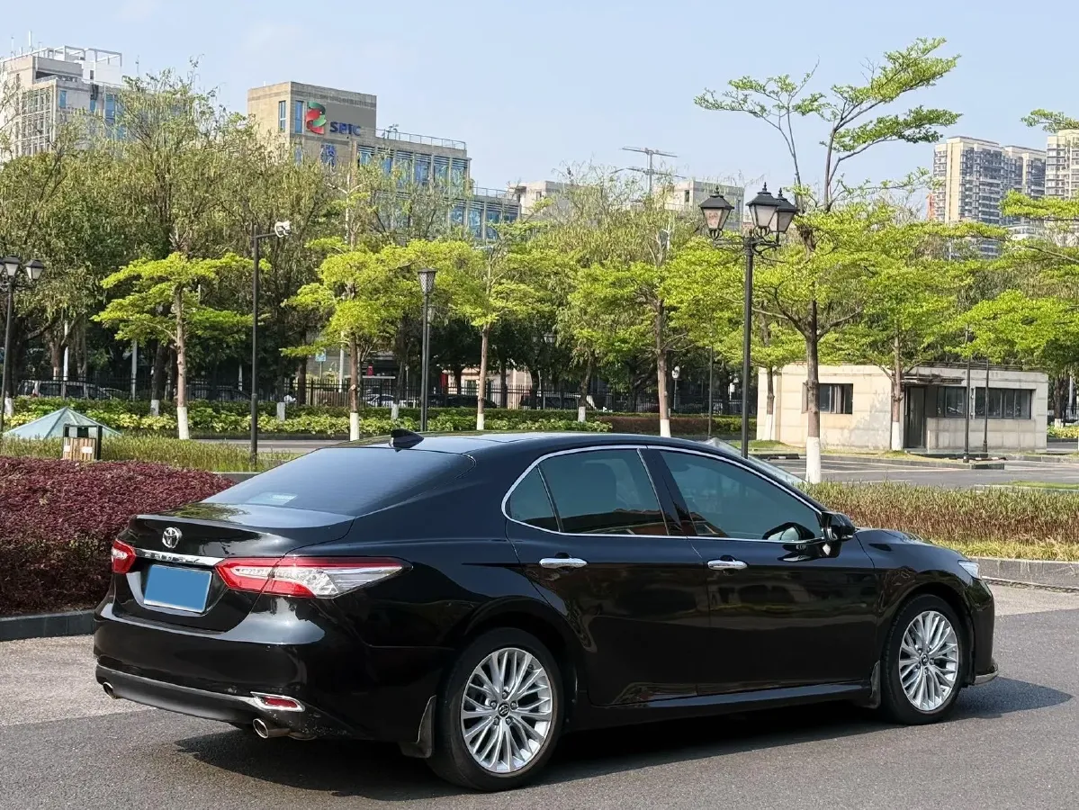 2018 Toyota Camry 2.5L 209HP L4 8AT,autocango,china used car exporter,china ev exporter,chinese used car exporter,chinese used ev exporter
