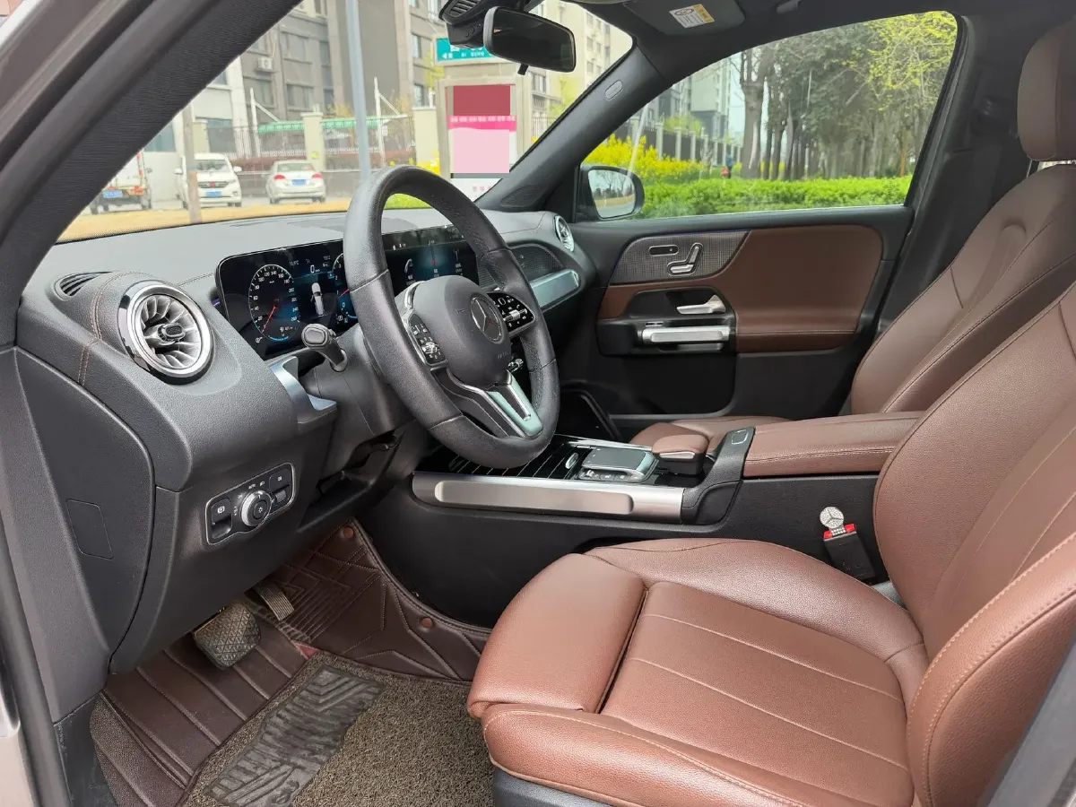 2023 Mercedes-Benz GLB Class 2.0T 190HP L4 8DCT,autocango,china used car exporter,china ev exporter,chinese used car exporter,chinese used ev exporter