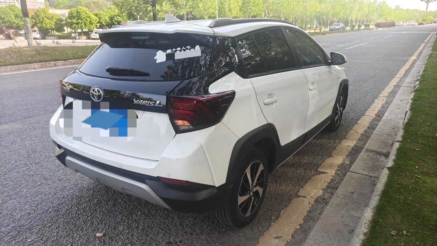 2021 Toyota Yaris L 1.5L 112HP L4 CVT,autocango,china used car exporter,china ev exporter,chinese used car exporter,chinese used ev exporter