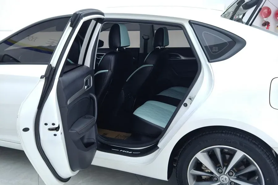 2019 MAXUS D60 1.5T 169HP L4 7DCT,autocango,china used car exporter,china ev exporter,chinese used car exporter,chinese used ev exporter