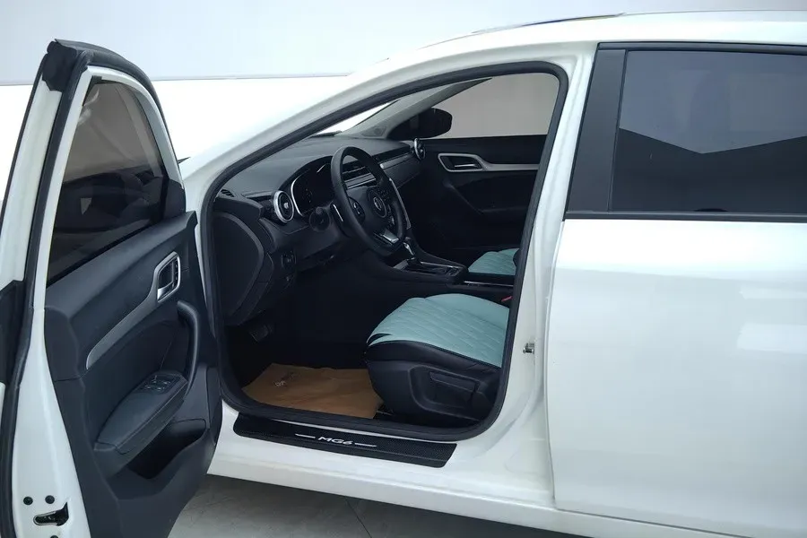 2019 MAXUS D60 1.5T 169HP L4 7DCT,autocango,china used car exporter,china ev exporter,chinese used car exporter,chinese used ev exporter