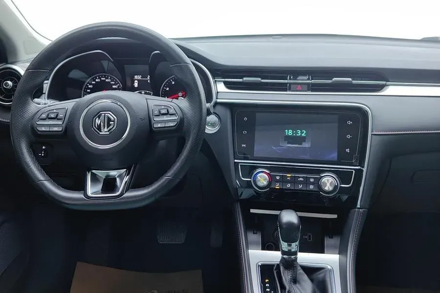 2019 MAXUS D60 1.5T 169HP L4 7DCT,autocango,china used car exporter,china ev exporter,chinese used car exporter,chinese used ev exporter