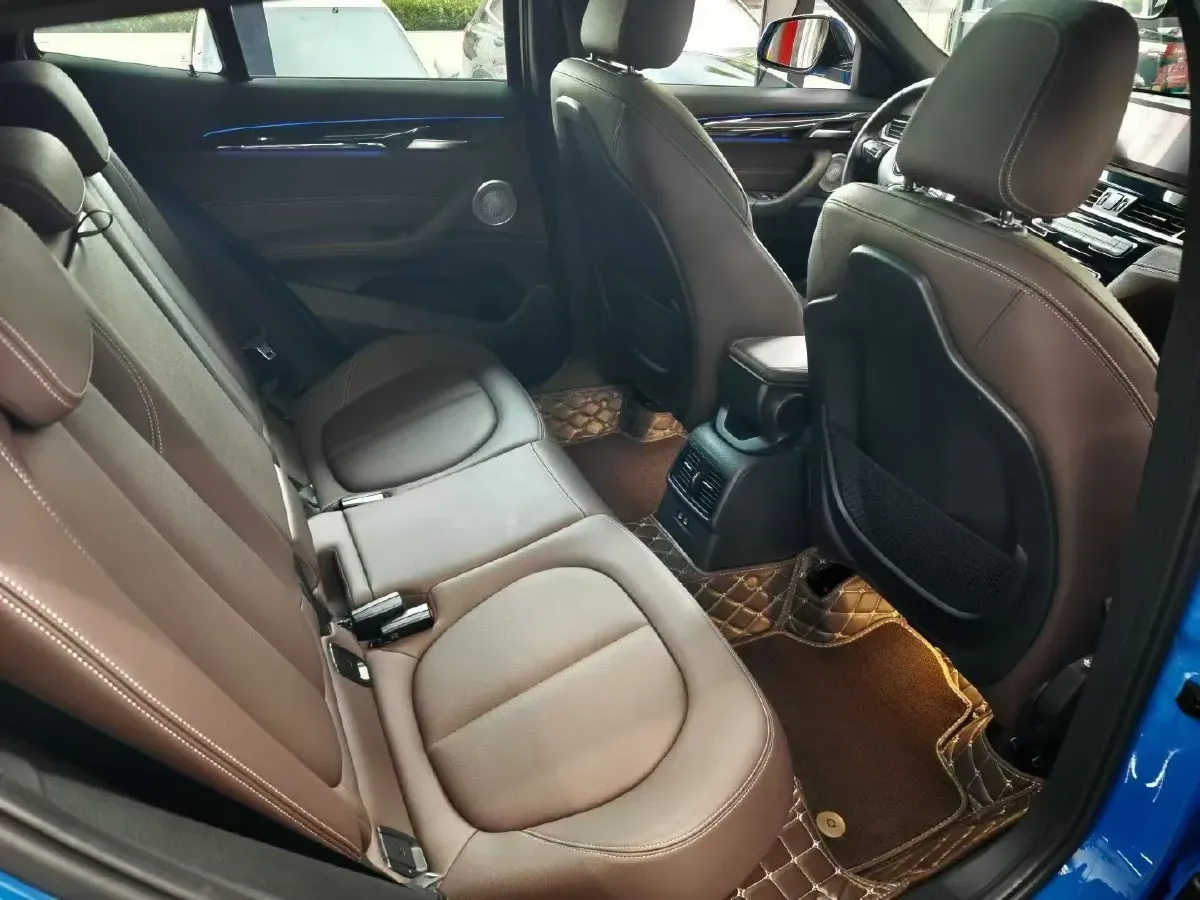 2021 BMW X2 2.0T 192HP L4 7DCT,autocango,china used car exporter,china ev exporter,chinese used car exporter,chinese used ev exporter