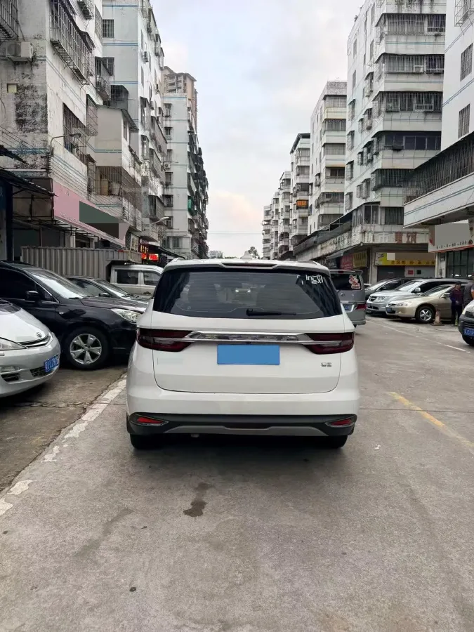 2021 Geely JiaJi 1.8T 184HP L4 7DCT,autocango,china used car exporter,china ev exporter,chinese used car exporter,chinese used ev exporter
