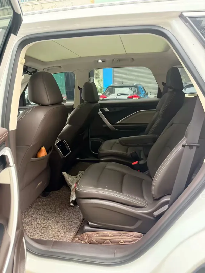 2021 Geely JiaJi 1.8T 184HP L4 7DCT,autocango,china used car exporter,china ev exporter,chinese used car exporter,chinese used ev exporter