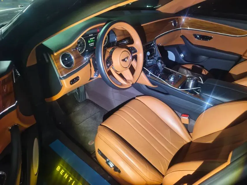 2024 Bentley Flying Spur 2.9T 416HP V6 8DCT PHEV 18KWH,autocango,china used car exporter,china ev exporter,chinese used car exporter,chinese used ev exporter