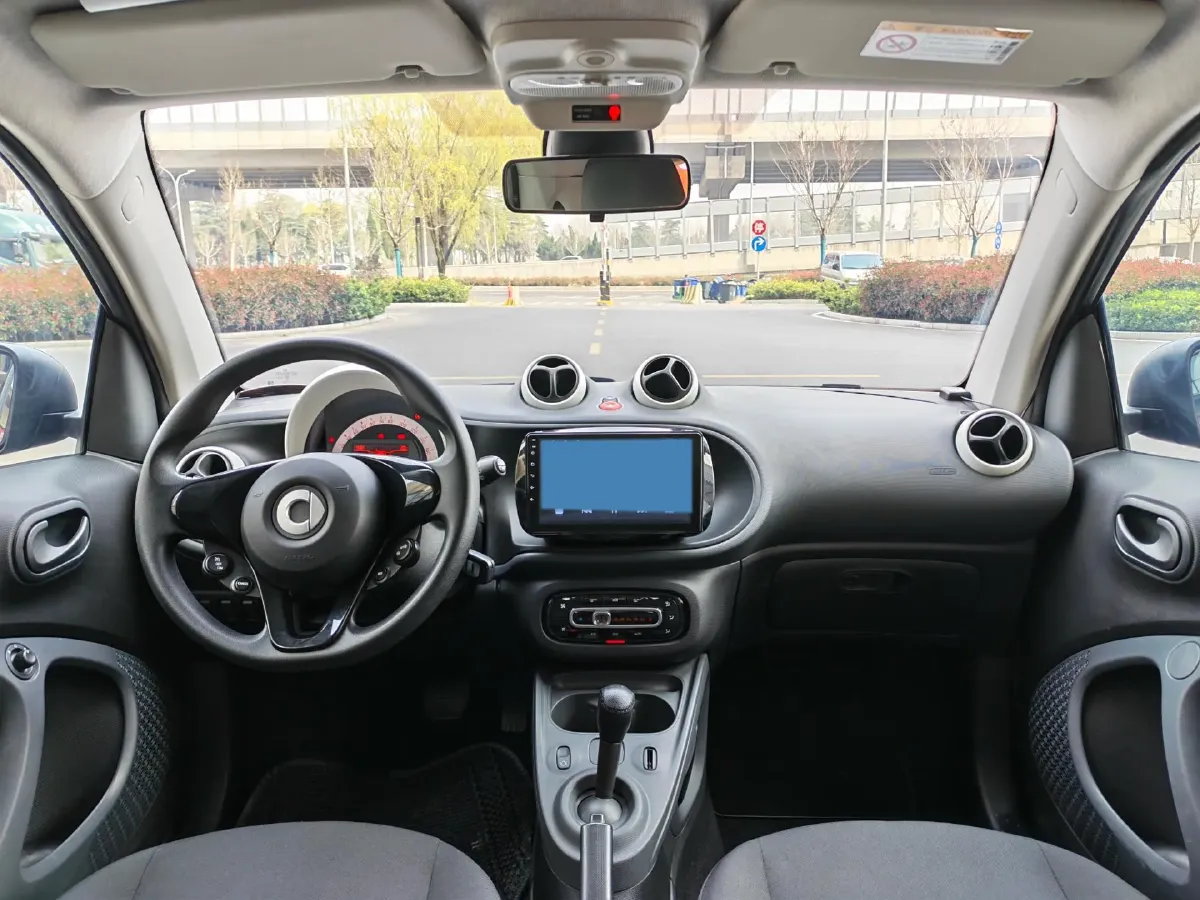 2018 HuangHai JiaoLong 2.4L 143HP L4 5AT,autocango,china used car exporter,china ev exporter,chinese used car exporter,chinese used ev exporter