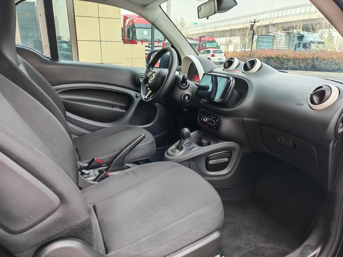 2018 HuangHai JiaoLong 2.4L 143HP L4 5AT,autocango,china used car exporter,china ev exporter,chinese used car exporter,chinese used ev exporter