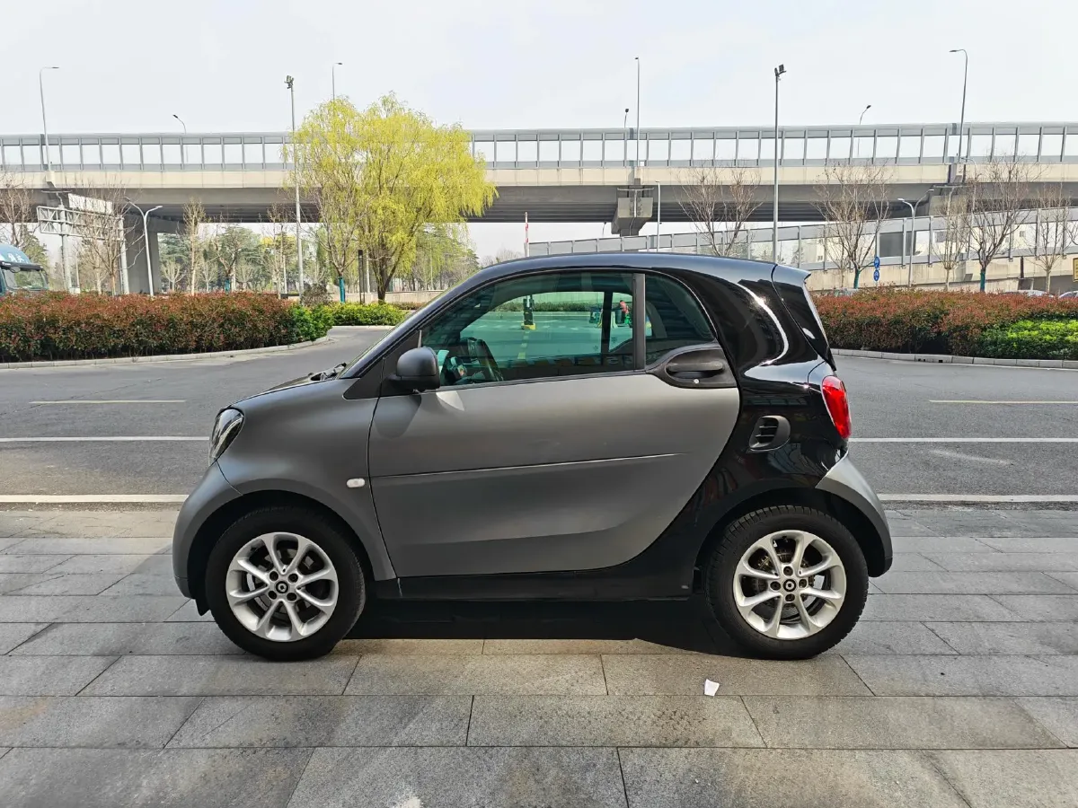 2018 HuangHai JiaoLong 2.4L 143HP L4 5AT,autocango,china used car exporter,china ev exporter,chinese used car exporter,chinese used ev exporter