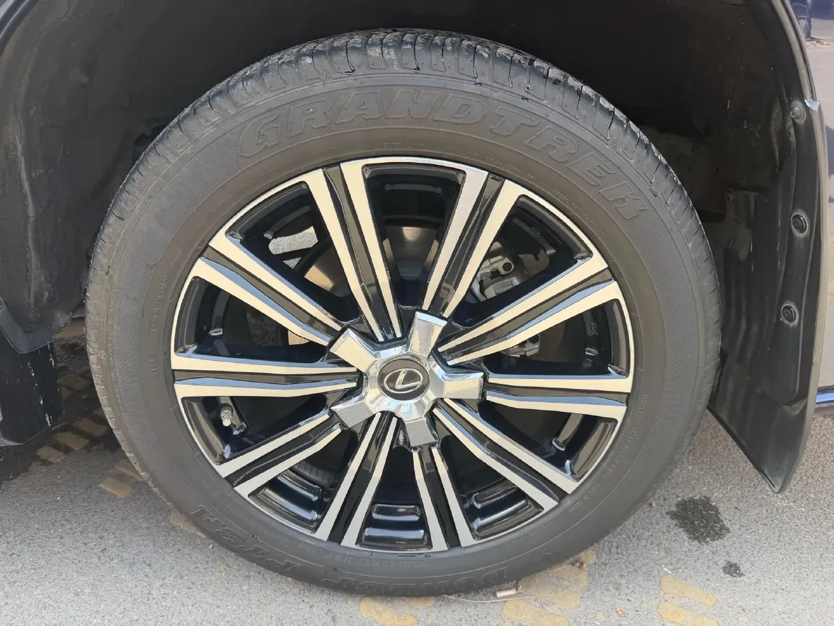 2019 Lexus LX 5.7L 367HP V8 8AT,autocango,china used car exporter,china ev exporter,chinese used car exporter,chinese used ev exporter