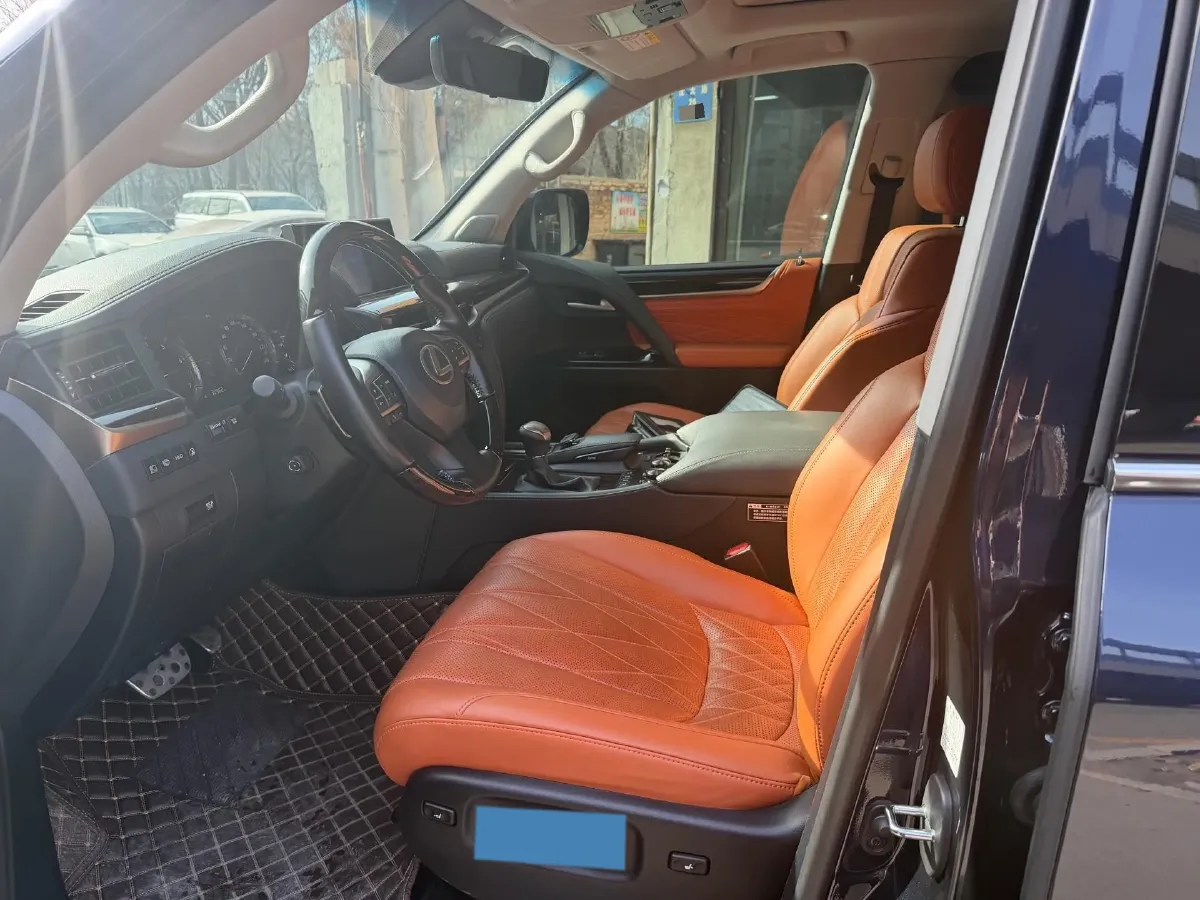 2019 Lexus LX 5.7L 367HP V8 8AT,autocango,china used car exporter,china ev exporter,chinese used car exporter,chinese used ev exporter