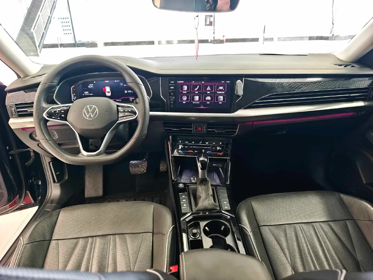 2022 Xpeng P7 BEV 60.2KWH,autocango,china used car exporter,china ev exporter,chinese used car exporter,chinese used ev exporter