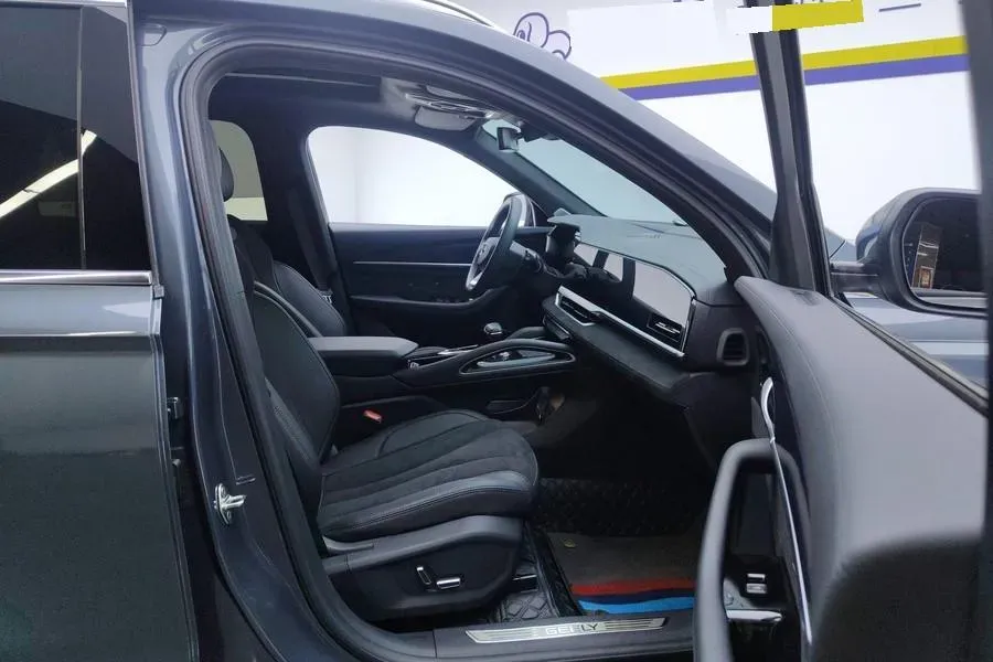 2024 Geely Monjaro 2.0T 238HP L4 8AT,autocango,china used car exporter,china ev exporter,chinese used car exporter,chinese used ev exporter