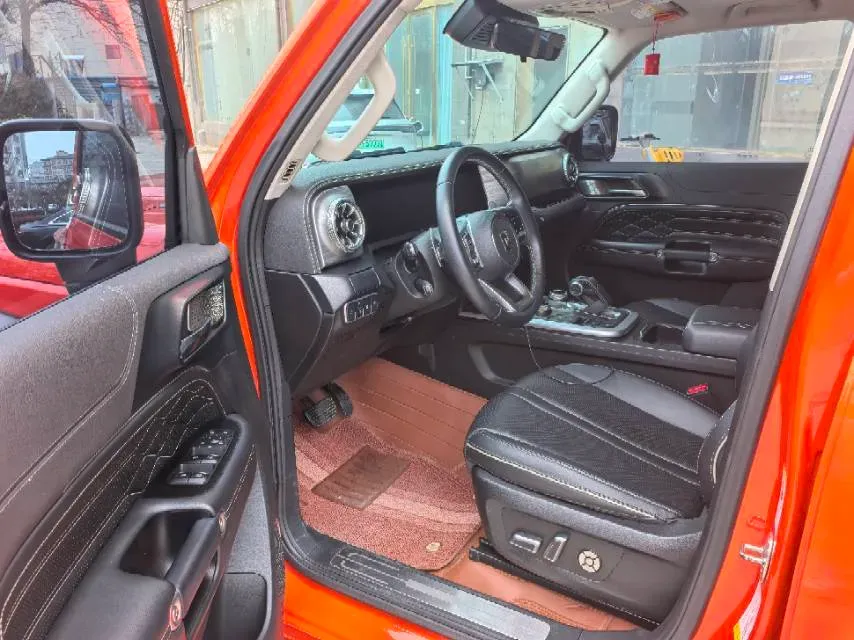 2023 Tank 300 2.0T 227HP L4 8AT,autocango,china used car exporter,china ev exporter,chinese used car exporter,chinese used ev exporter