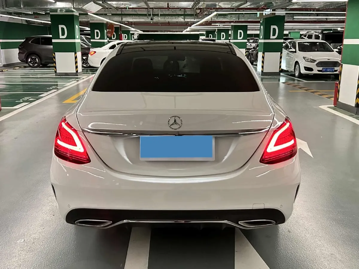2021 Mercedes-Benz C Class 1.5T 156HP L4 9AT,autocango,china used car exporter,china ev exporter,chinese used car exporter,chinese used ev exporter
