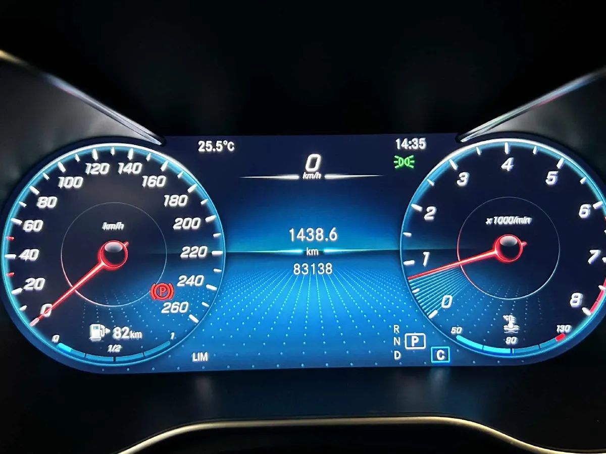 2021 Mercedes-Benz C Class 1.5T 156HP L4 9AT,autocango,china used car exporter,china ev exporter,chinese used car exporter,chinese used ev exporter