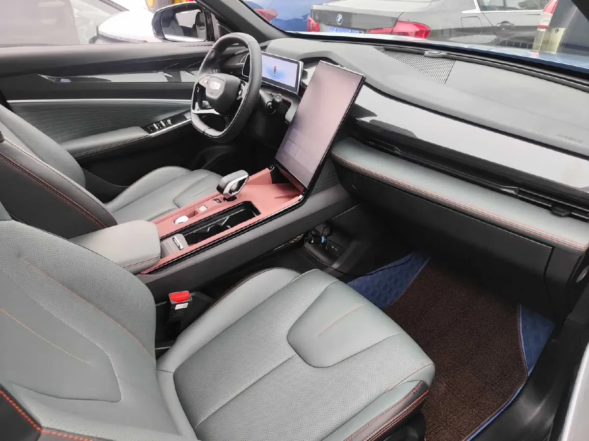 2024 Geely Azkarra 1.5T 181HP L4 7DCT,autocango,china used car exporter,china ev exporter,chinese used car exporter,chinese used ev exporter