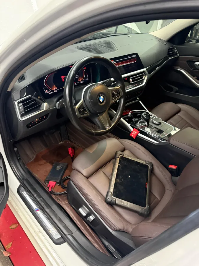 2020 BMW 3 Series 2.0T 156HP L4 8AT,autocango,china used car exporter,china ev exporter,chinese used car exporter,chinese used ev exporter