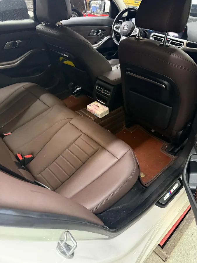 2020 BMW 3 Series 2.0T 156HP L4 8AT,autocango,china used car exporter,china ev exporter,chinese used car exporter,chinese used ev exporter