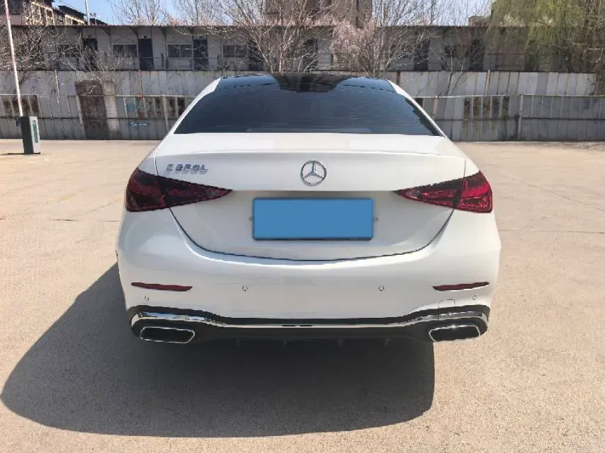 2022 Mercedes-Benz C Class 1.5T 204HP L4 9AT,autocango,china used car exporter,china ev exporter,chinese used car exporter,chinese used ev exporter