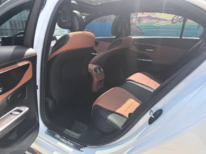 2022 Mercedes-Benz C Class 1.5T 204HP L4 9AT,autocango,china used car exporter,china ev exporter,chinese used car exporter,chinese used ev exporter