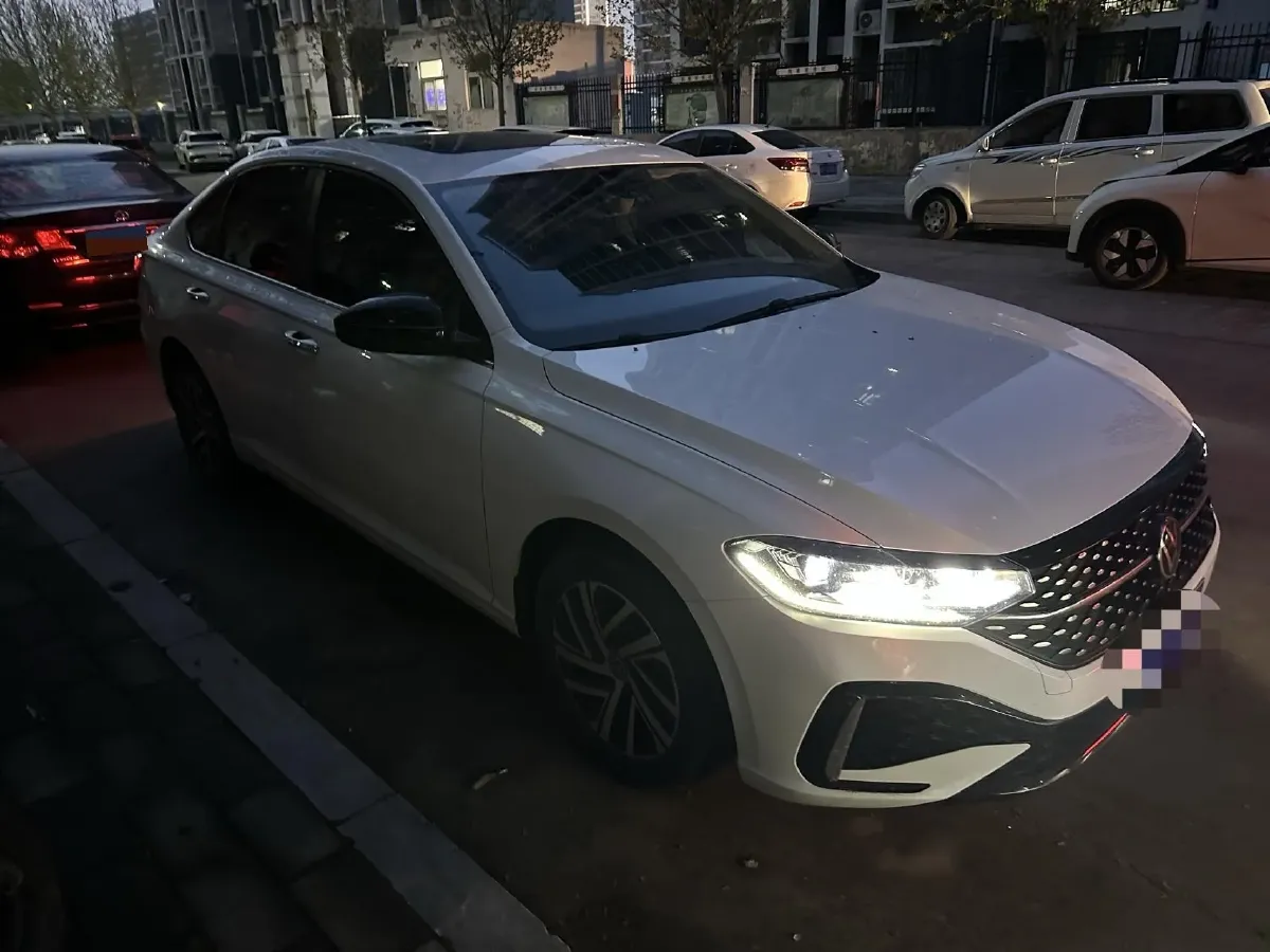 2023 Volkswagen Lavida 1.5T 160HP L4 7DCT,autocango,china used car exporter,china ev exporter,chinese used car exporter,chinese used ev exporter