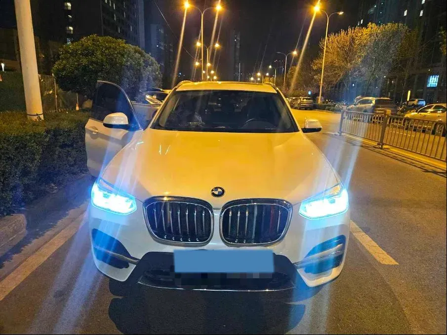 2021 BMW X3 2.0T 184HP L4 8AT,autocango,china used car exporter,china ev exporter,chinese used car exporter,chinese used ev exporter