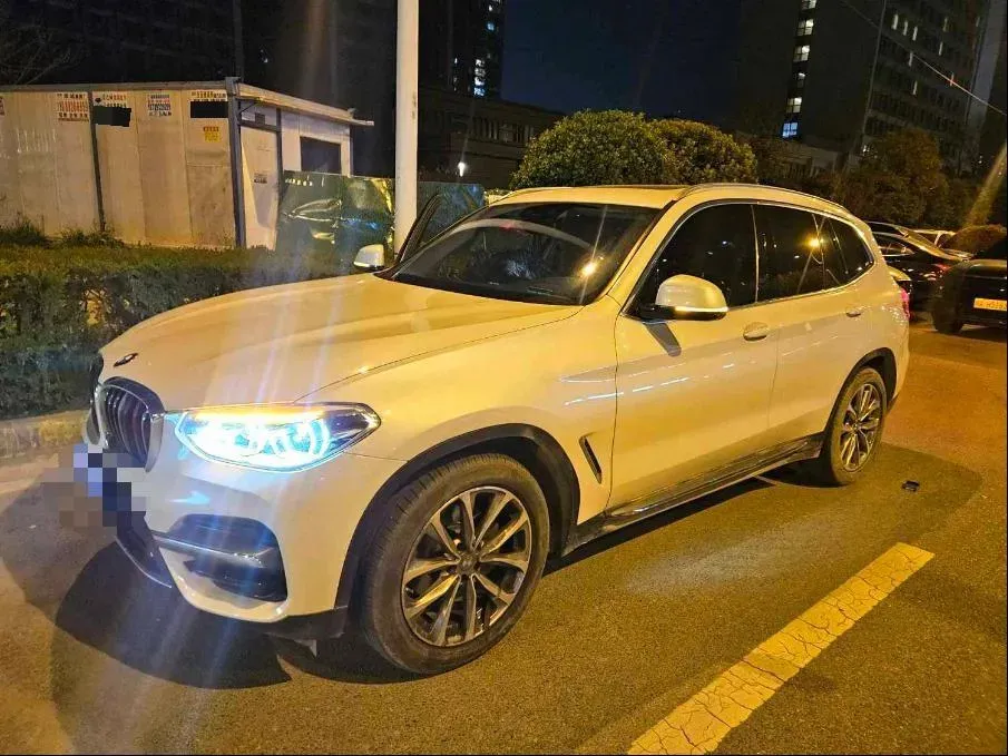2021 BMW X3 2.0T 184HP L4 8AT,autocango,china used car exporter,china ev exporter,chinese used car exporter,chinese used ev exporter