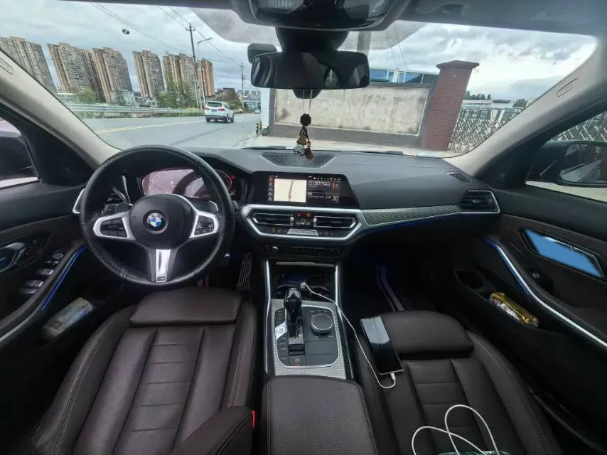 2021 BMW 3 Series 2.0T 184HP L4 8AT,autocango,china used car exporter,china ev exporter,chinese used car exporter,chinese used ev exporter