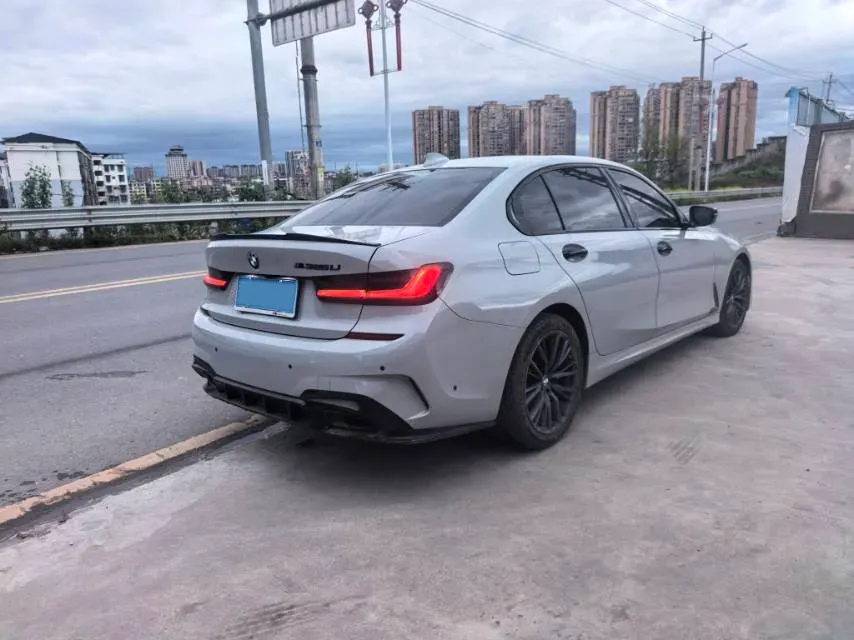 2021 BMW 3 Series 2.0T 184HP L4 8AT,autocango,china used car exporter,china ev exporter,chinese used car exporter,chinese used ev exporter