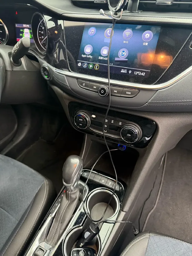 2020 Buick Encore GX 1.3T 165HP L3 CVT,autocango,china used car exporter,china ev exporter,chinese used car exporter,chinese used ev exporter