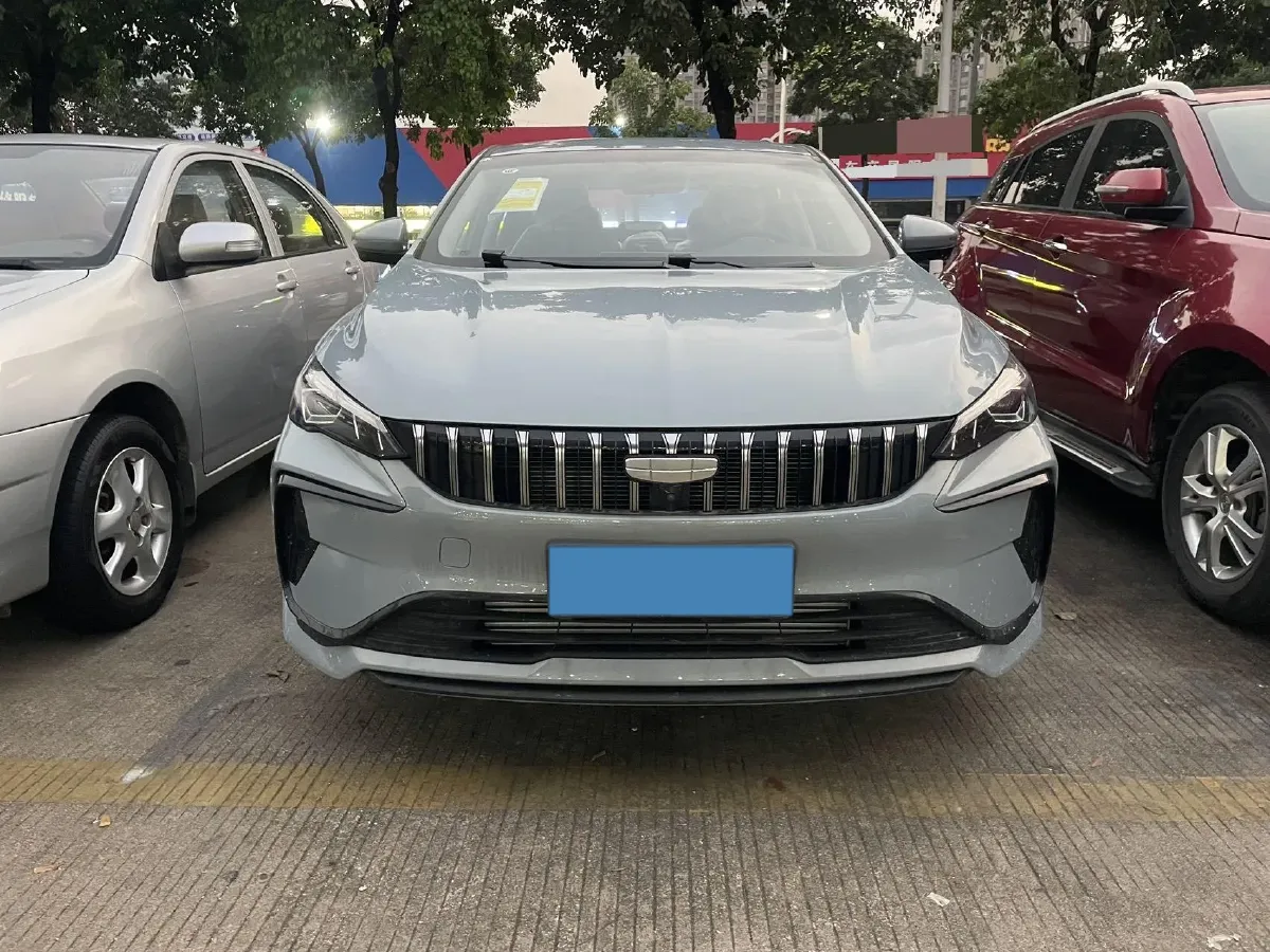 2025 Geely Emgrand 1.5L 127HP L4 CVT,autocango,china used car exporter,china ev exporter,chinese used car exporter,chinese used ev exporter
