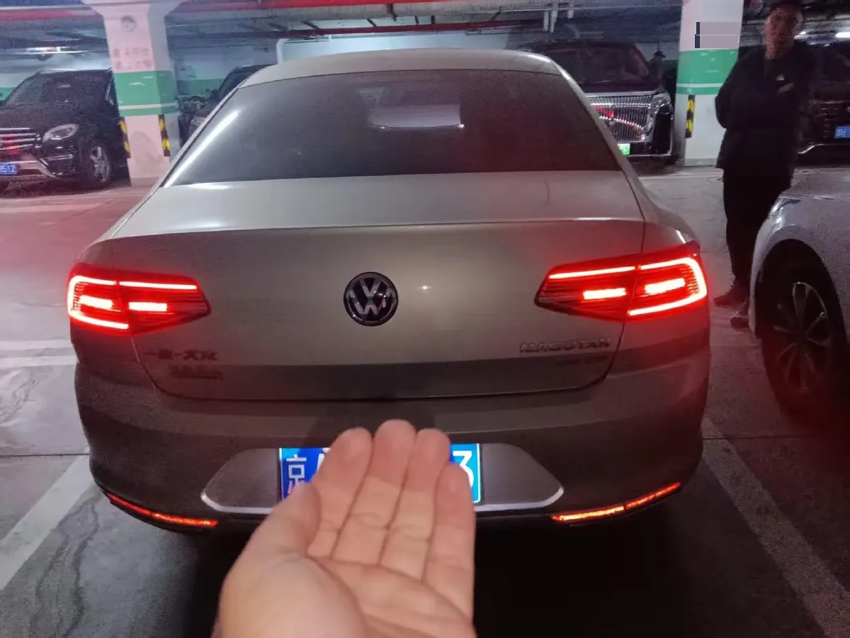 2018 Volkswagen Magotan 1.8T 180HP L4 7DCT,autocango,china used car exporter,china ev exporter,chinese used car exporter,chinese used ev exporter