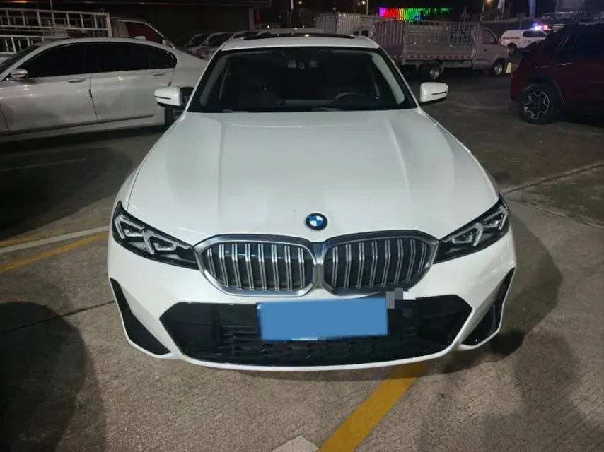 2023 BMW 3 Series 2.0T 156HP L4 8AT,autocango,china used car exporter,china ev exporter,chinese used car exporter,chinese used ev exporter