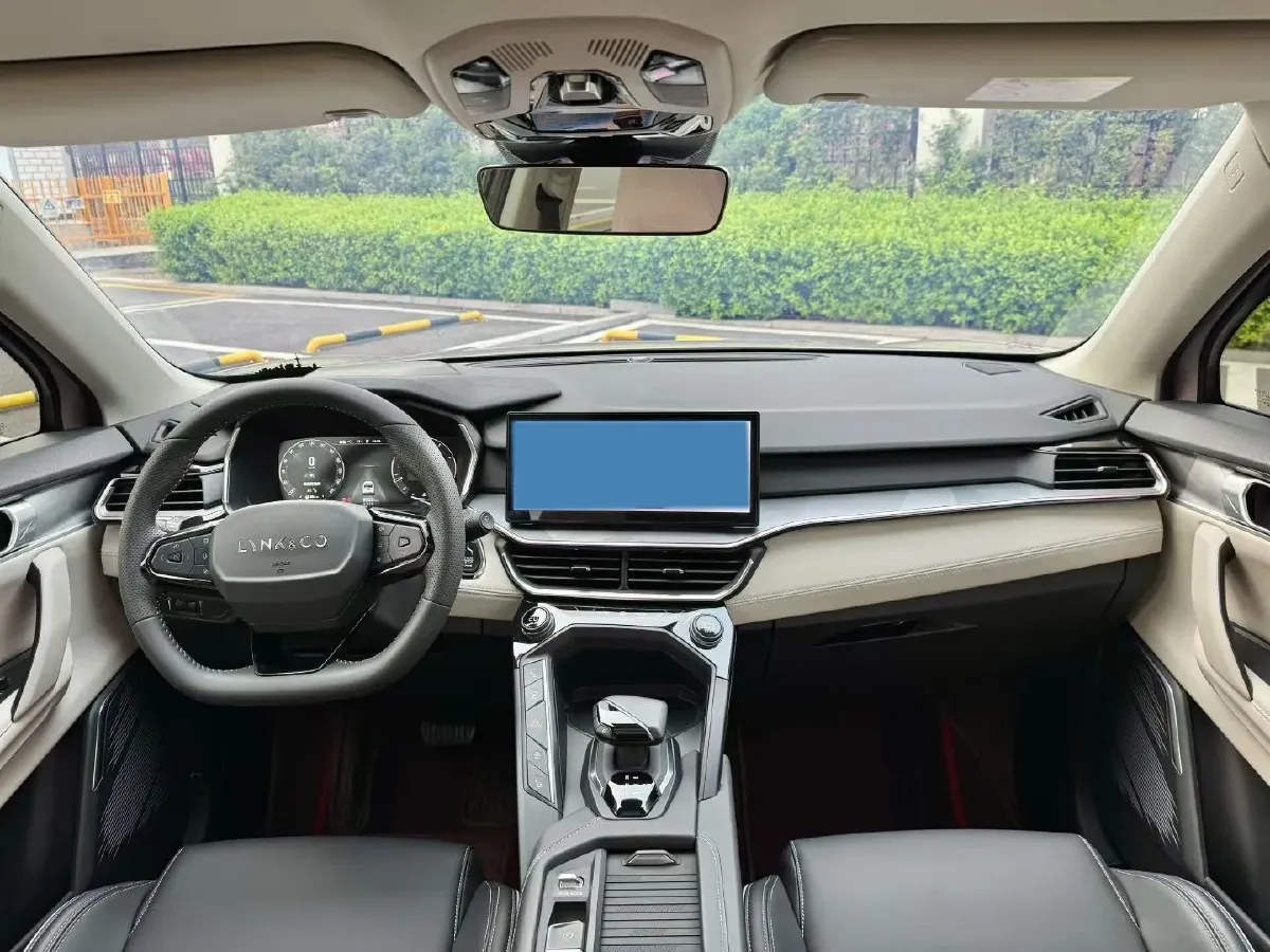 2023 LYNK&CO 03 1.5T 181HP L4 7DCT,autocango,china used car exporter,china ev exporter,chinese used car exporter,chinese used ev exporter