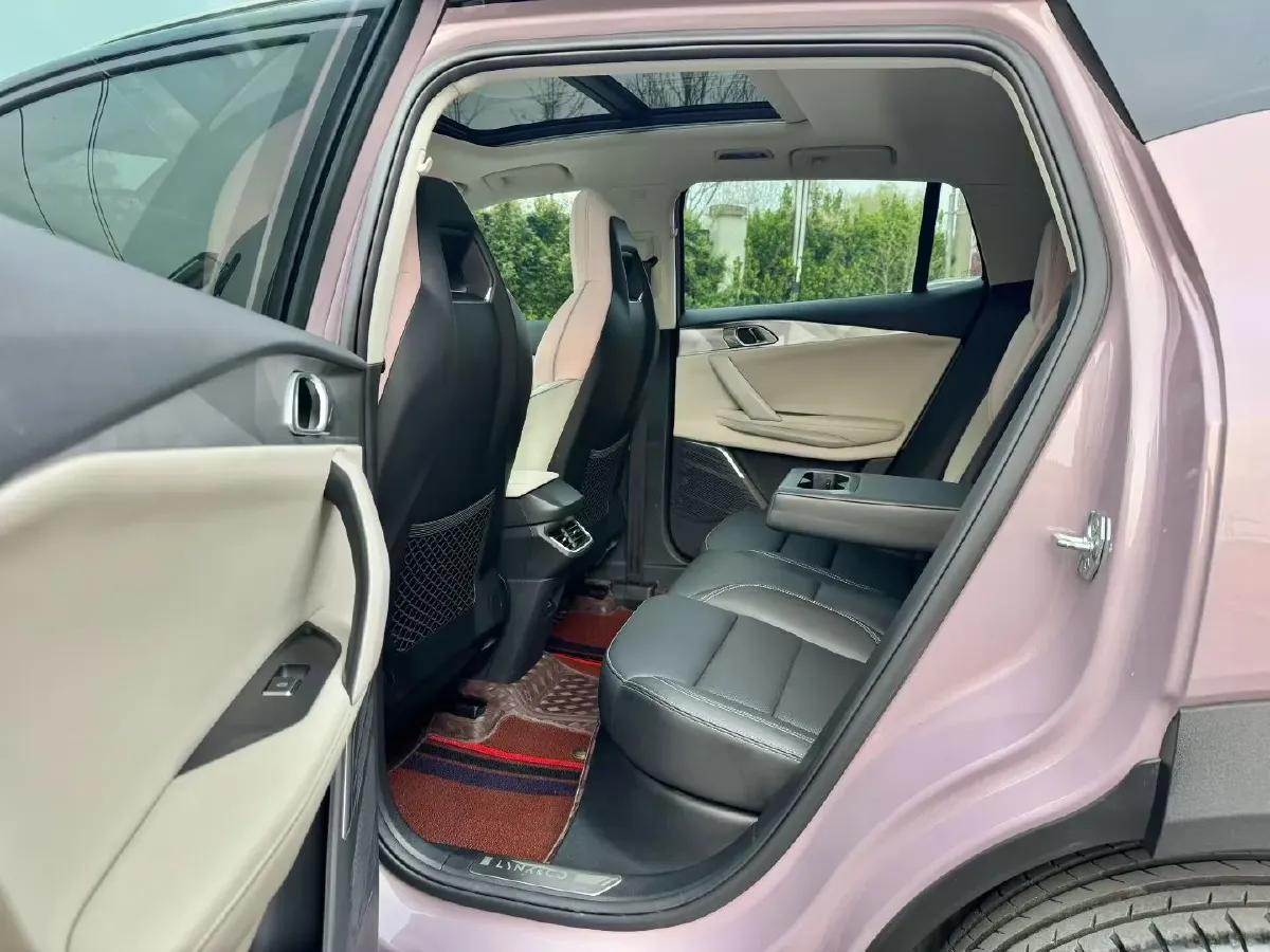 2023 LYNK&CO 03 1.5T 181HP L4 7DCT,autocango,china used car exporter,china ev exporter,chinese used car exporter,chinese used ev exporter