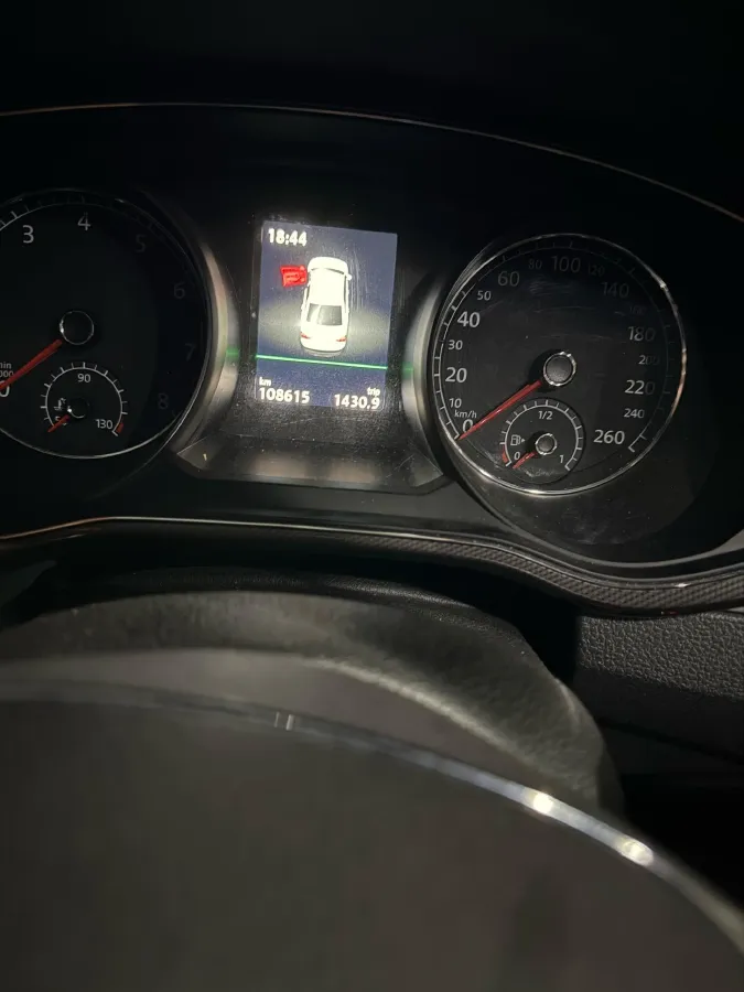 2017 Volkswagen Passat 1.8T 180HP L4 7DCT,autocango,china used car exporter,china ev exporter,chinese used car exporter,chinese used ev exporter