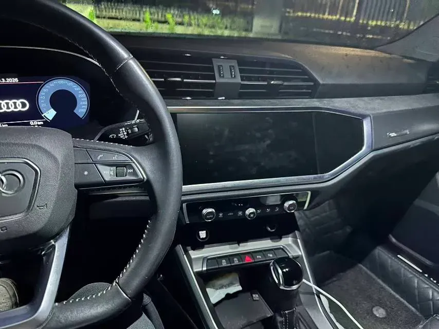 2021 Audi Q3 1.4T 150HP L4 7DCT,autocango,china used car exporter,china ev exporter,chinese used car exporter,chinese used ev exporter