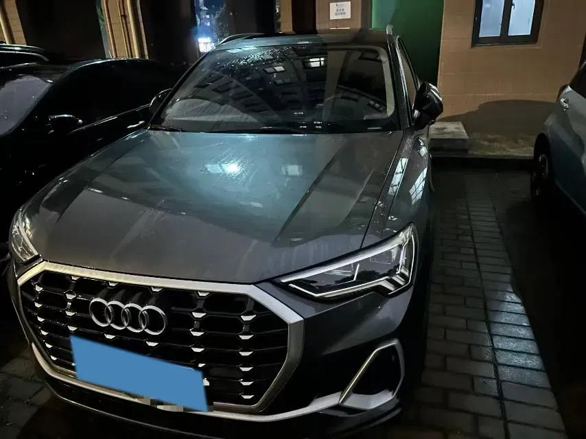 2021 Audi Q3 1.4T 150HP L4 7DCT,autocango,china used car exporter,china ev exporter,chinese used car exporter,chinese used ev exporter