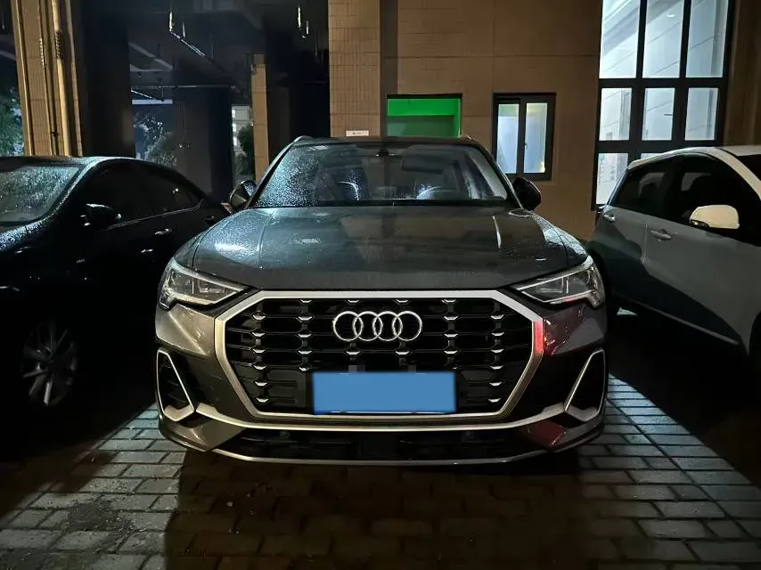 2021 Audi Q3 1.4T 150HP L4 7DCT,autocango,china used car exporter,china ev exporter,chinese used car exporter,chinese used ev exporter