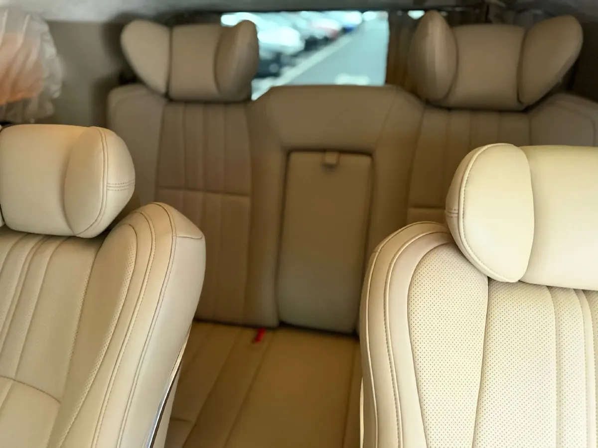 2022 Buick GL8 2.0T 237HP L4 9AT,autocango,china used car exporter,china ev exporter,chinese used car exporter,chinese used ev exporter