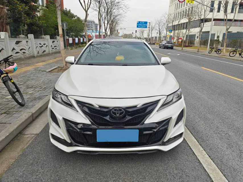 2021 Toyota Camry 2.5L 209HP L4 8AT,autocango,china used car exporter,china ev exporter,chinese used car exporter,chinese used ev exporter