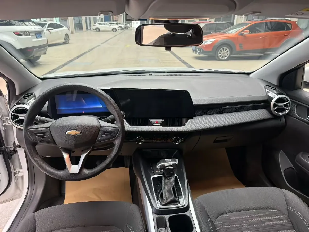 2022 Chevrolet Monza 1.5L 113HP L4 6AT,autocango,china used car exporter,china ev exporter,chinese used car exporter,chinese used ev exporter