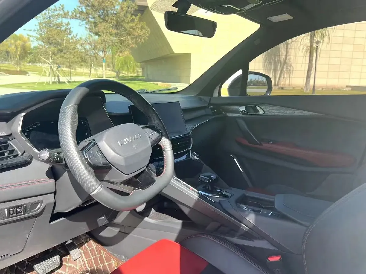 2023 LYNK&CO 06 1.5T 181HP L4 7DCT,autocango,china used car exporter,china ev exporter,chinese used car exporter,chinese used ev exporter